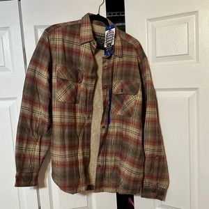 Grizzly mountain men’s plaid fleece jacket size large brand new with tags on!